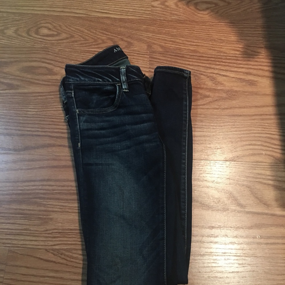 Dark wash skinny jeans