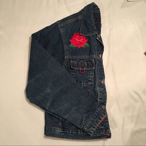 🚨3 for 10🚨Rose Embroidered Jean/Denim Jacket