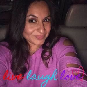 Meet your Posher, Laura