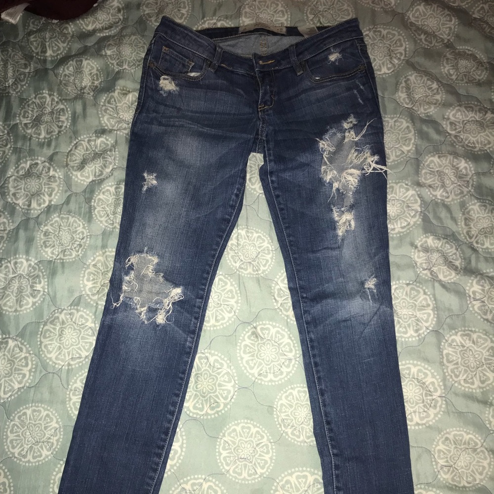 Ripped jeans