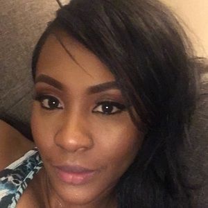 Meet your Posher, Aisha