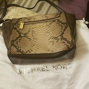 Michael Kors purse