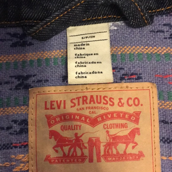 Levi’s jacket Small - Picture 4 of 6