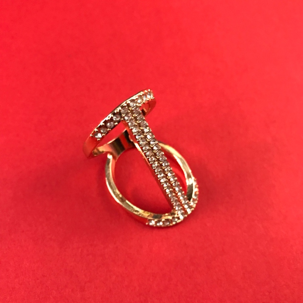 Golden/diamond ring