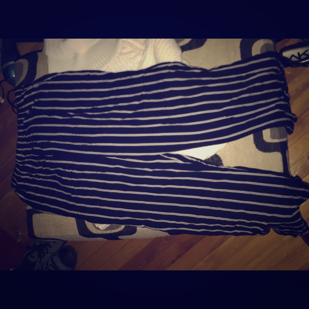 BRANDY MELVILLE STRIPED PANTS NEW/NOT USED