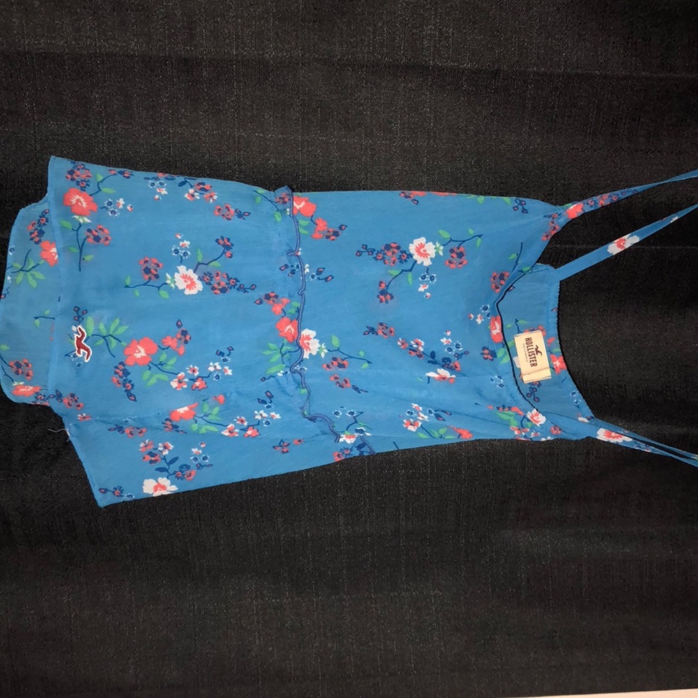 HOLLISTER TOP
