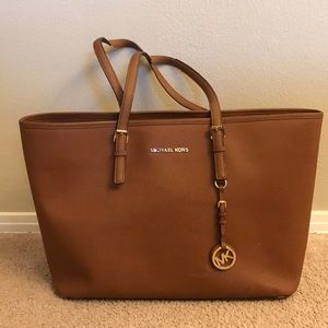 Michael Kors Tote
