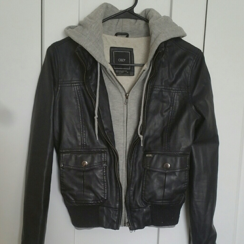 🎉Final Drop!🎉 OBEY Leather Jacket