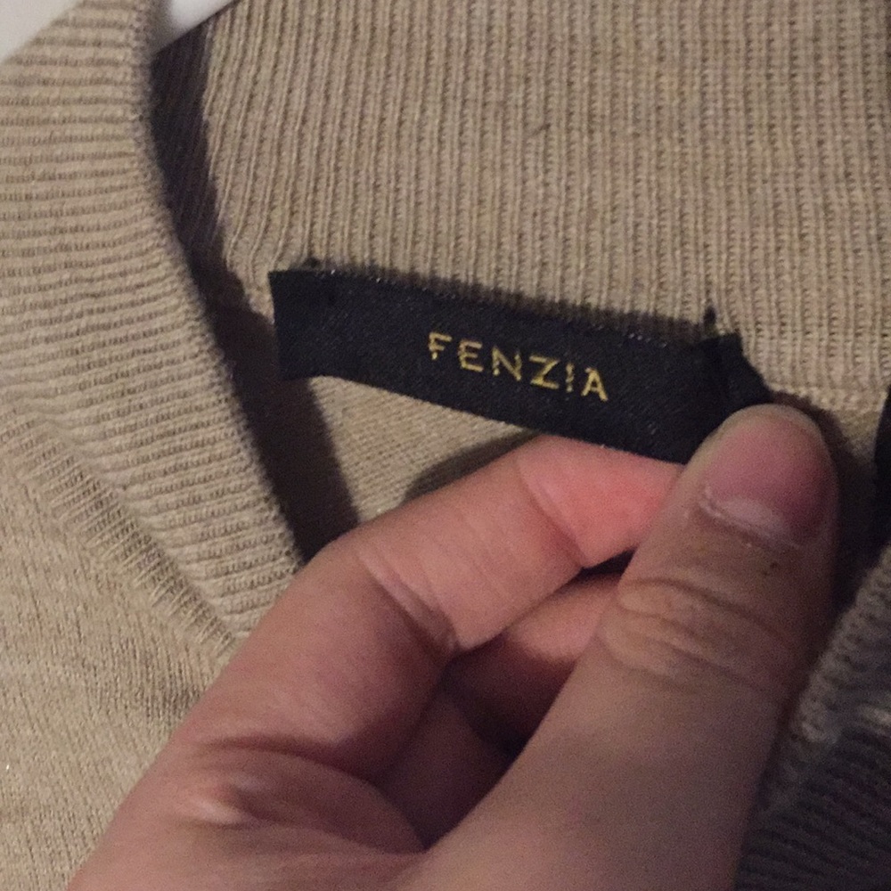 Vintage Fenzia Wool Sweater Unisex - Picture 2 of 2