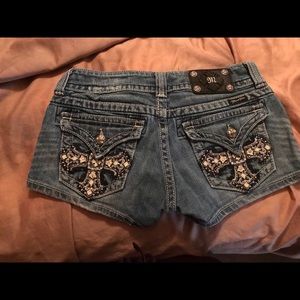 Miss me shorts size 26