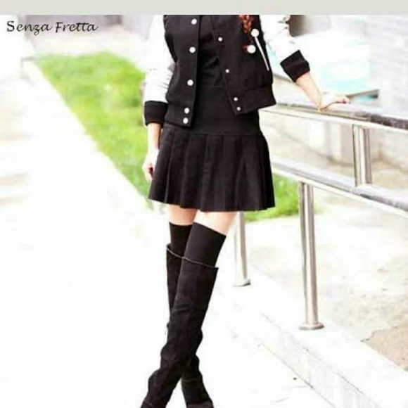 BLACK AND NUDE PANTYHOSE OS - Picture 2 of 3