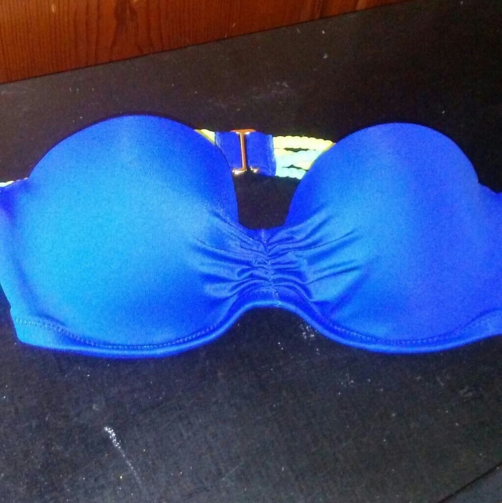 Victoria's secret bikini top