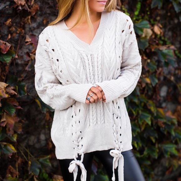 Lace up cable knit sweater in CREAM - Picture 1 of 5