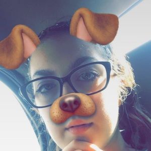 Meet your Posher, Jocelyn