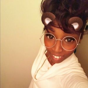 Meet your Posher, Ashton