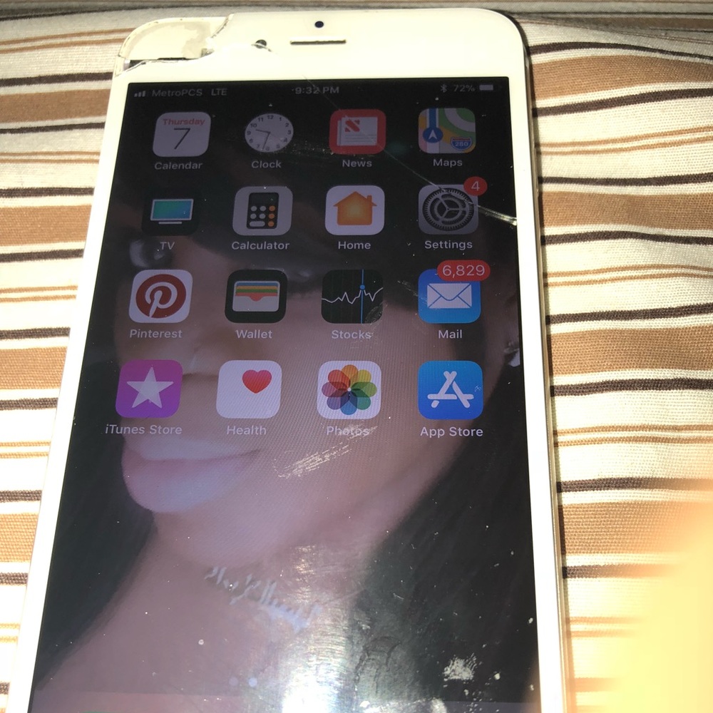 IPhone 6 Plus unlocked SOLD!!!
