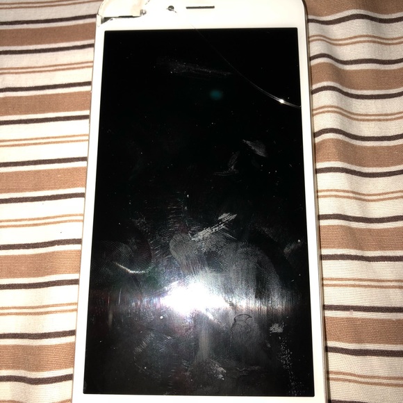 IPhone 6 Plus unlocked SOLD!!! - Picture 4 of 4