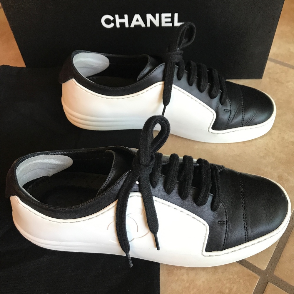 Adorable CHANEL shoes from 2017