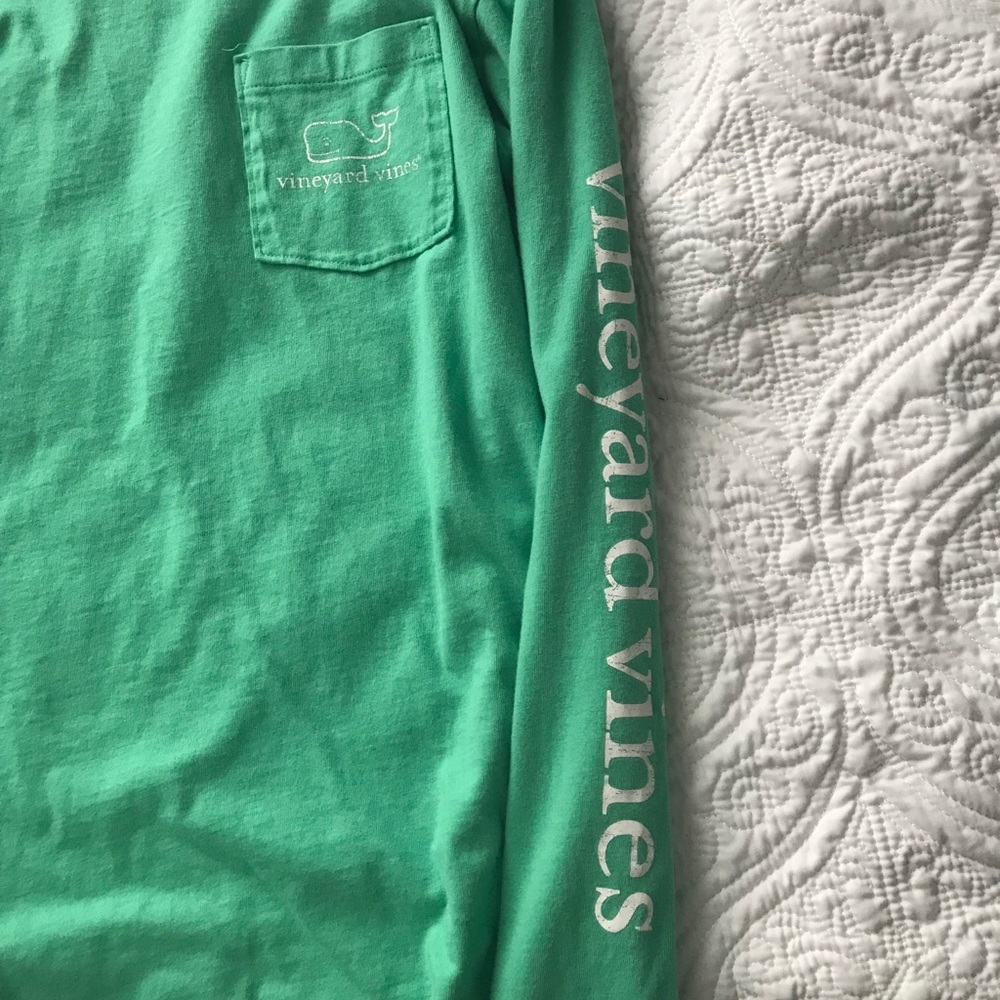 Sea foam green vineyard vines long sleeve