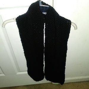 Black hand knit scarf
