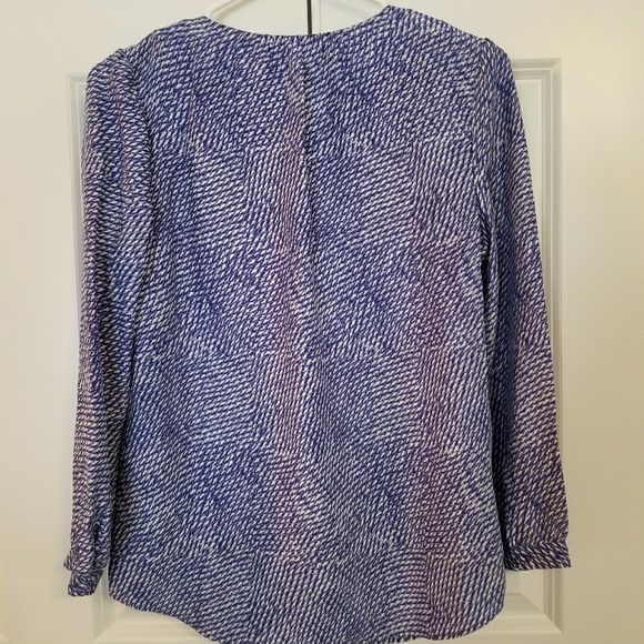 Top - Picture 2 of 2