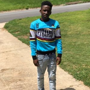 Meet your Posher, Brandon