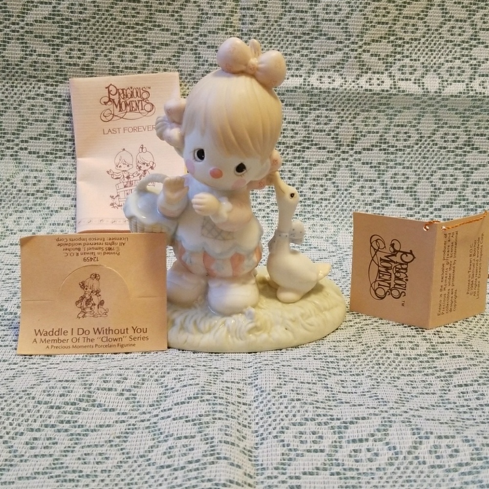 Precious Moments "Waddle I Do Without You"Figurine