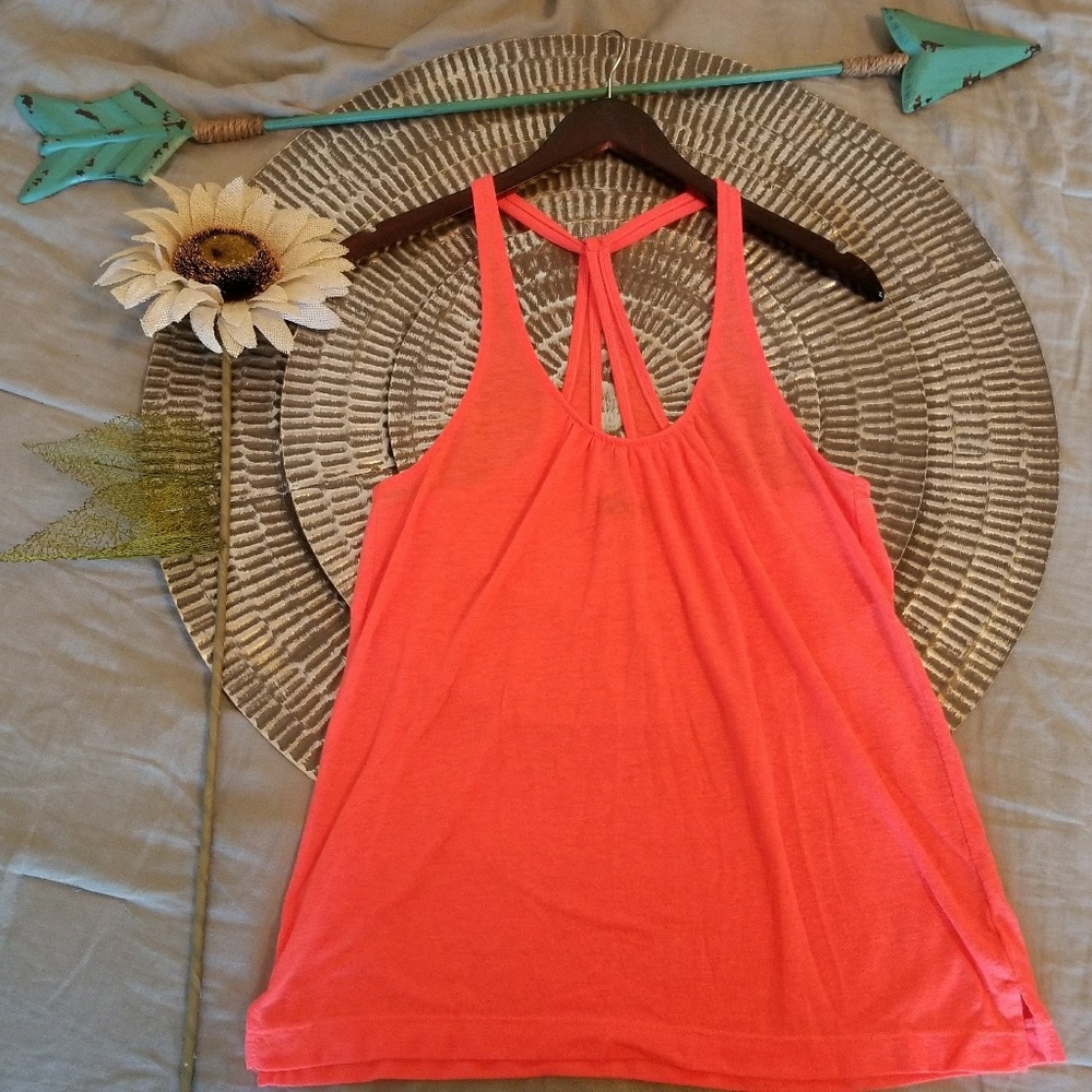 Cross back tank top