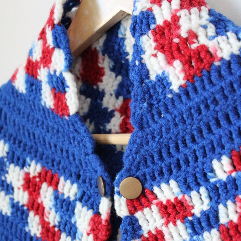 Sold at Market   60s Handmade Crochet  Cape Poncho - Picture 2 of 5