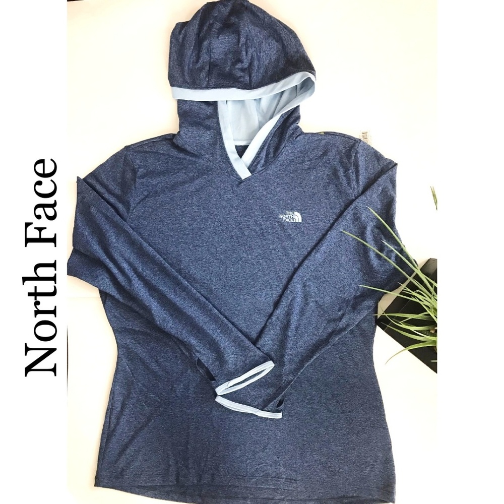 The north face women reactor hoodie
