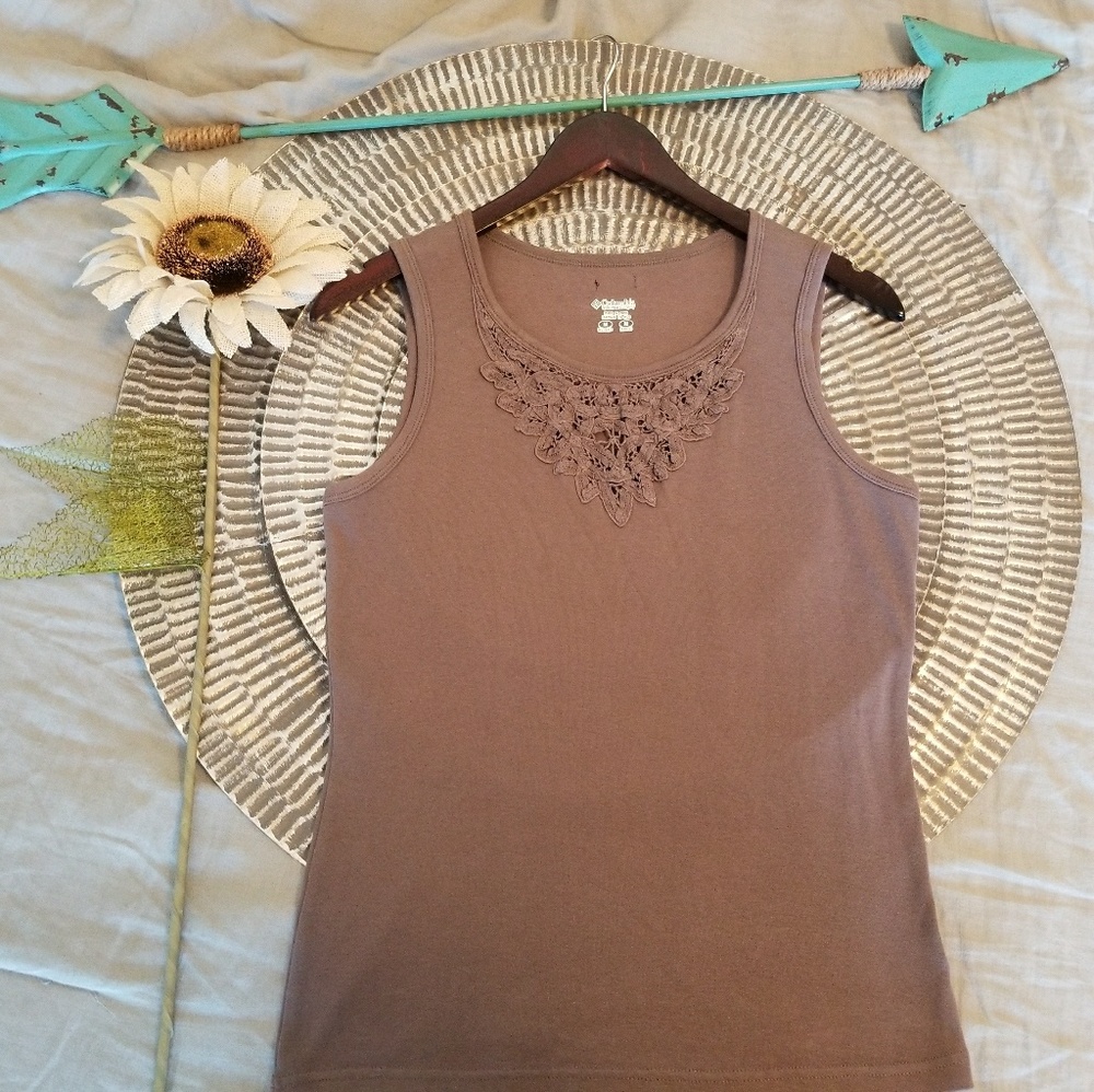 Light brown tank!