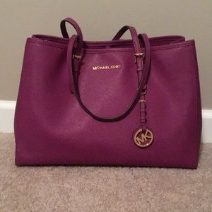 Michael Kors tote
