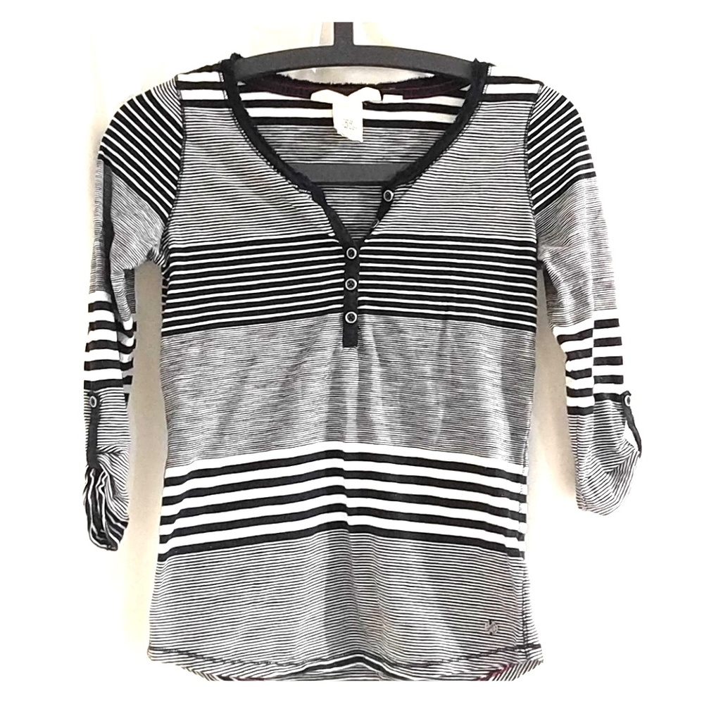 XS - Free with any purchase of 2 items