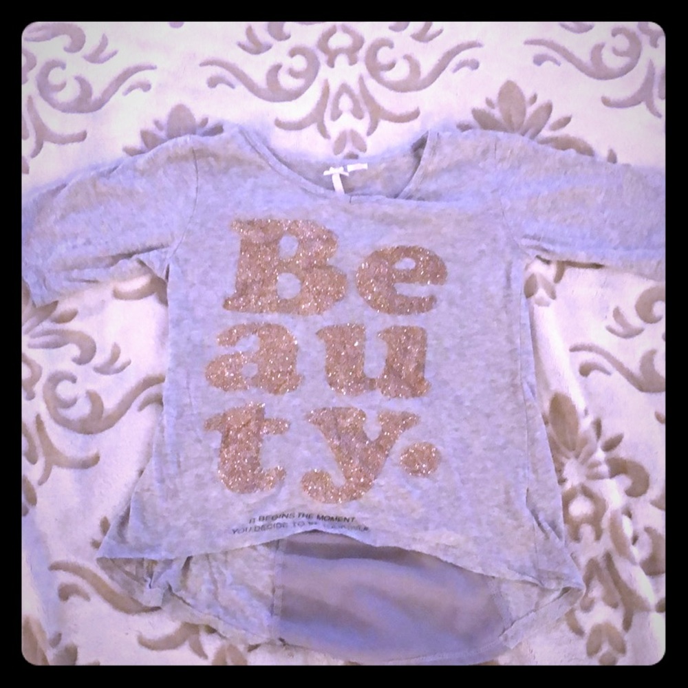 Girls three quarter sleeve top