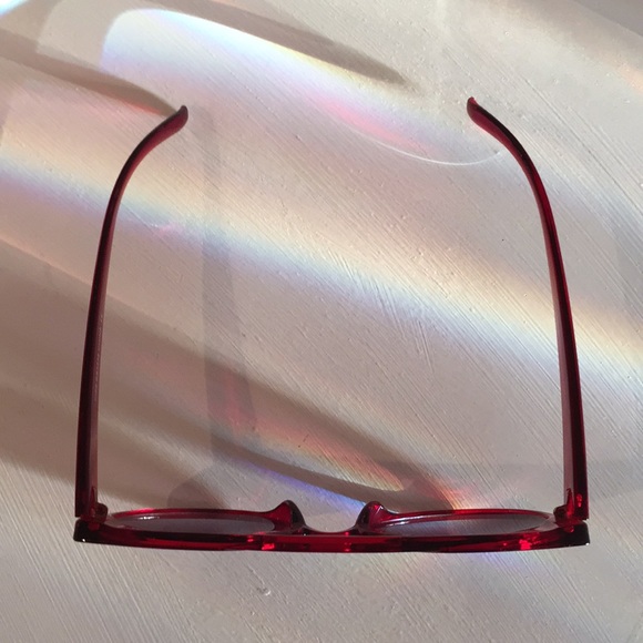 Red Fashion Sunglasses Unique - Picture 2 of 6