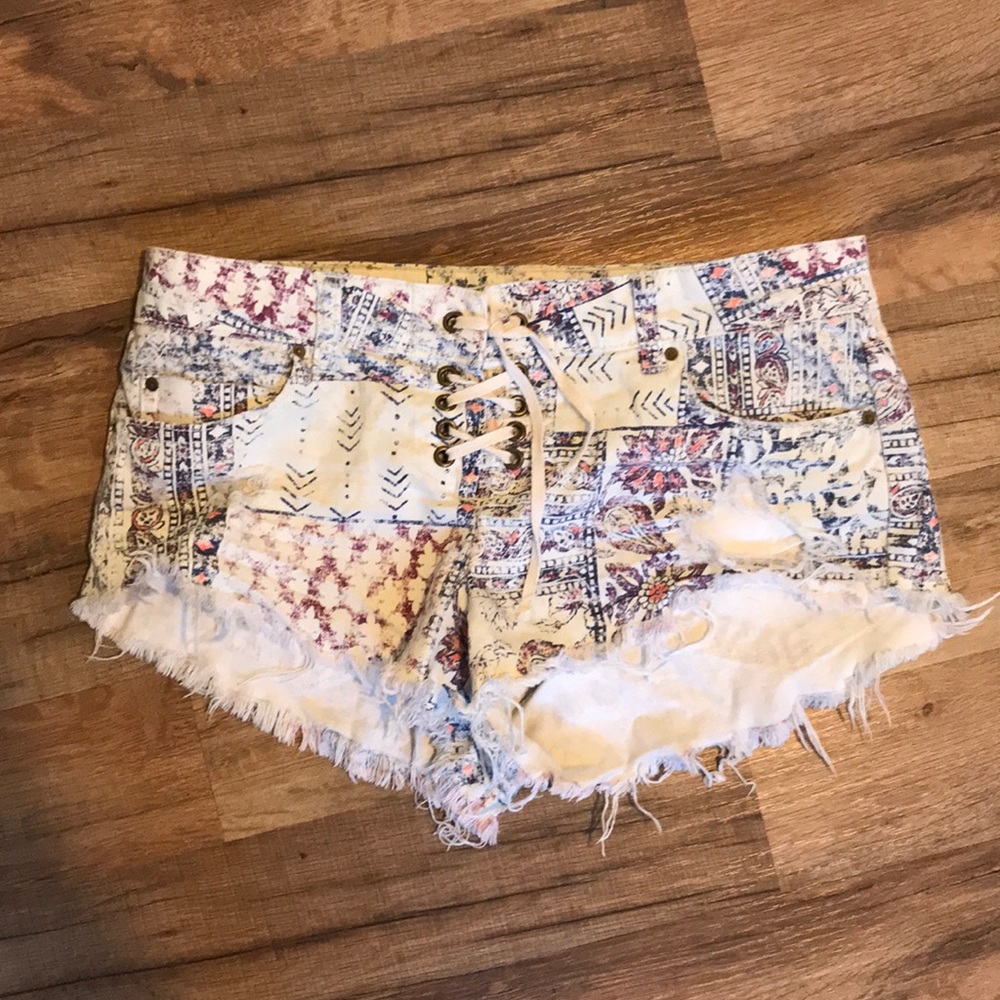 Billabong shorts