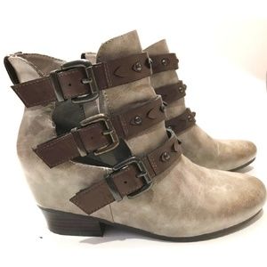Sonoma womem ankle boots