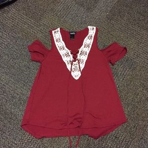 Red cold shoulder lace up top size s
