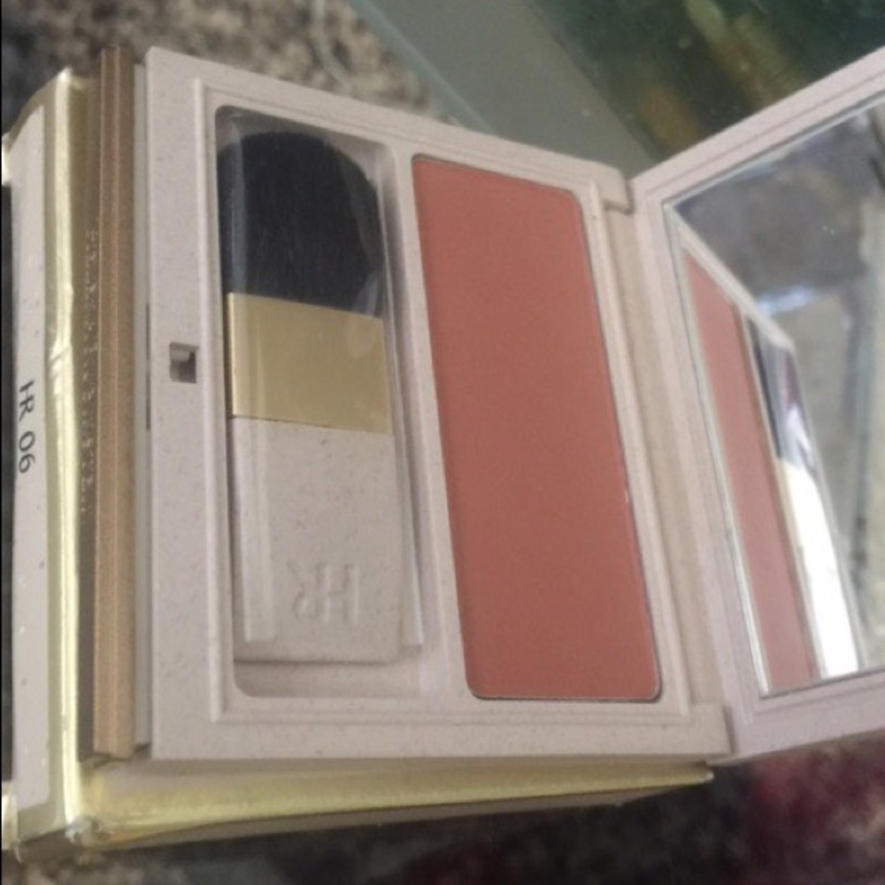 Brand new Helena Rubinstein powder blush