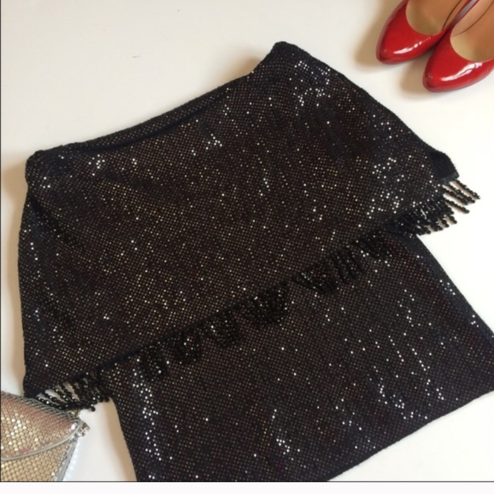 St. John couture sequin off the shoulder top - Picture 3 of 3