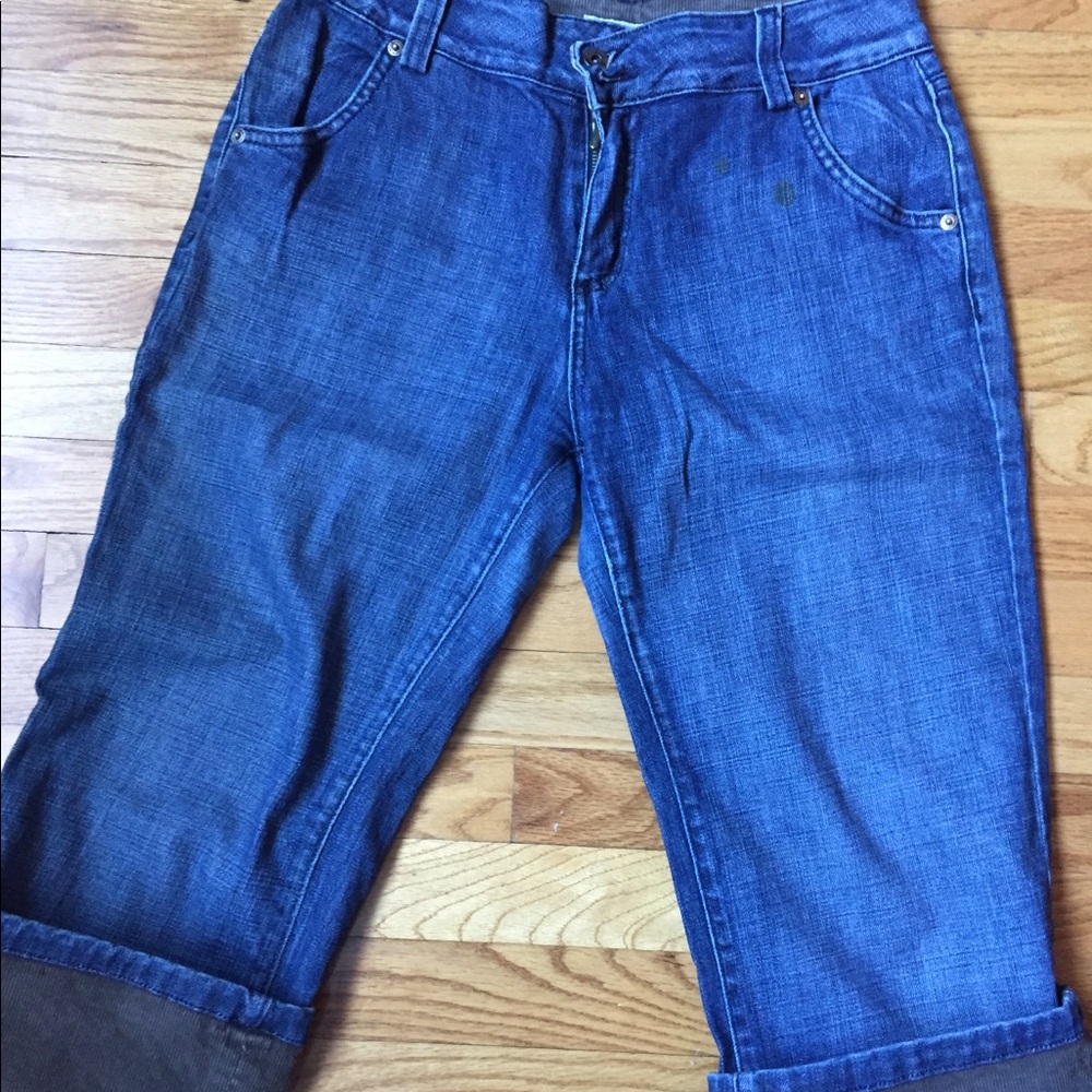 St. John sport Women’s jeans capris