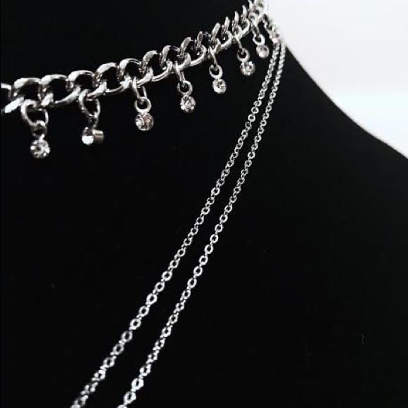 Silver Necklace Set - Picture 4 of 5