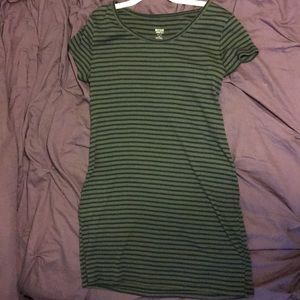 NWOT Mossimo ribbed striped T-shirt dress olive