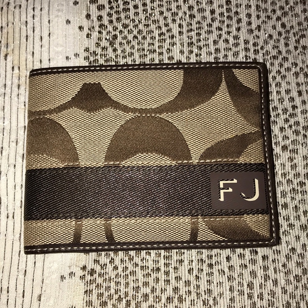 COACH Men’s Wallet Brand New - Picture 1 of 5