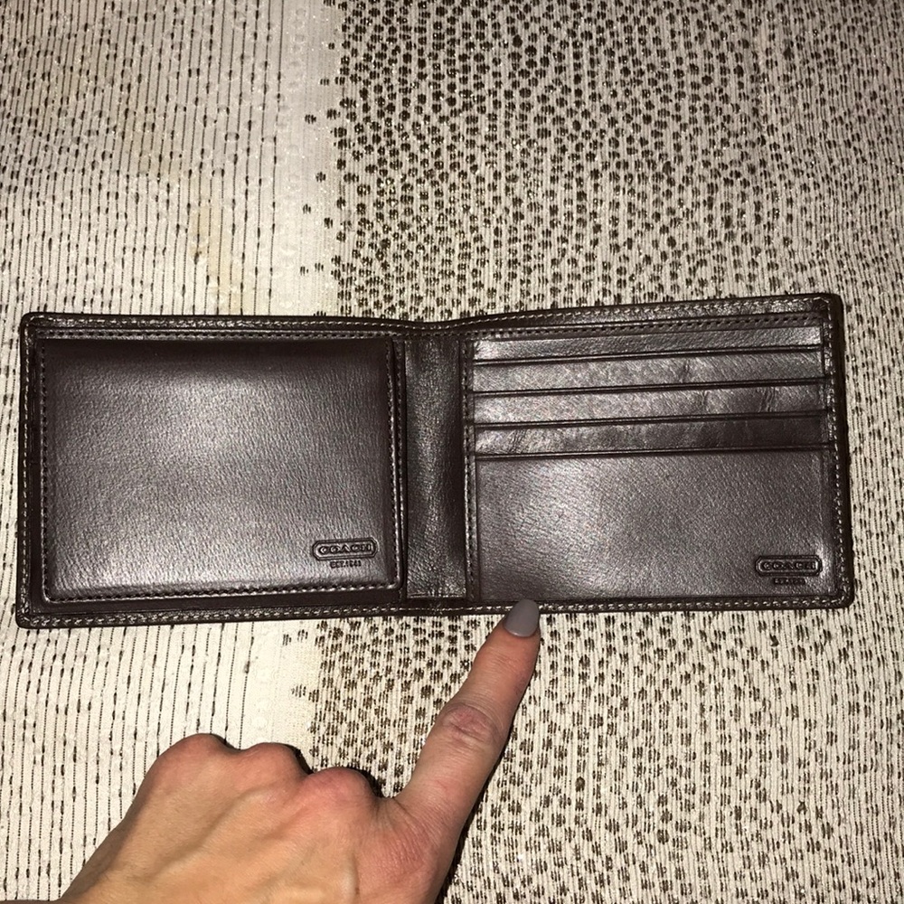 COACH Men’s Wallet Brand New - Picture 3 of 5