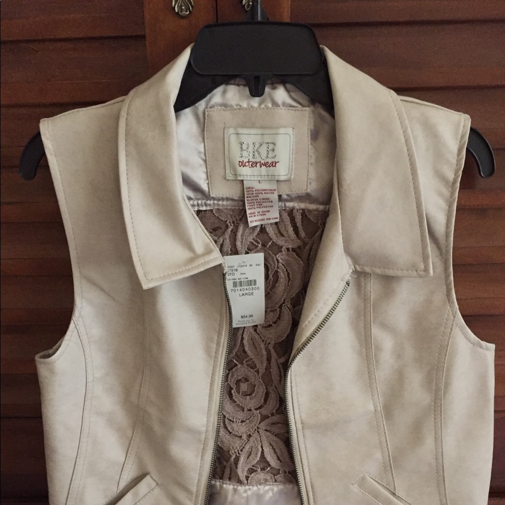 BKE vest from Buckle
