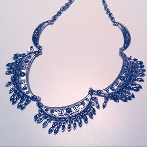 Silver Collar/Bib Necklace
