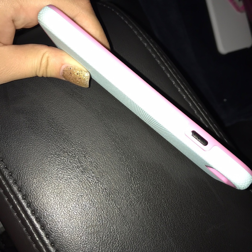 Phone case - Picture 3 of 5