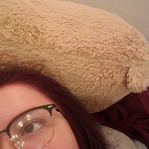 Meet your Posher, Chloe