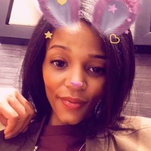 Meet your Posher, Dashuna